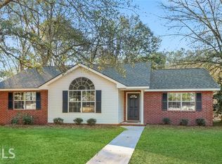 135 Rose Dr, Springfield, GA 31329