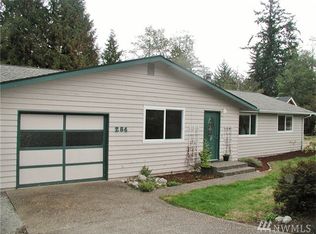 284 Dundee Dr, Camano Island, WA 98282