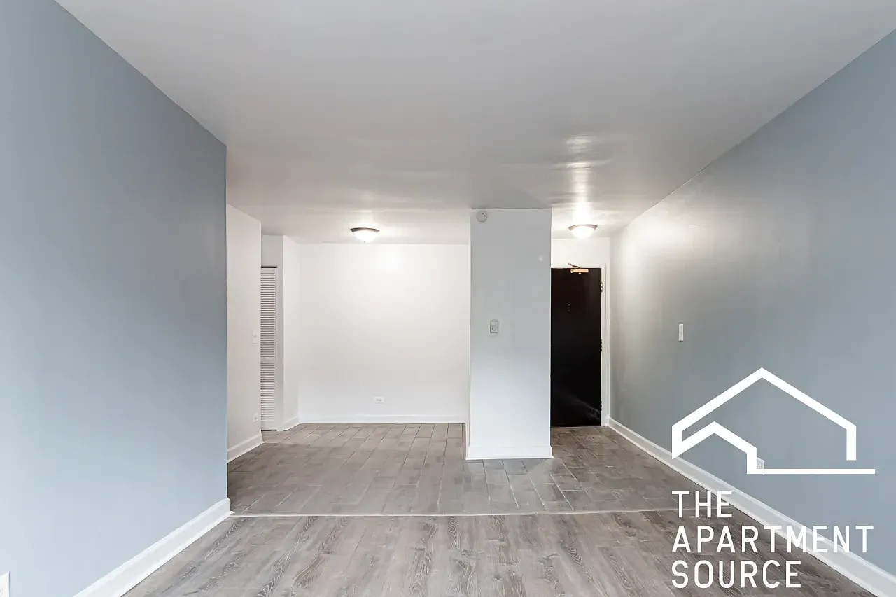1 bed, 700 sqft, $1,950 — Photo 4