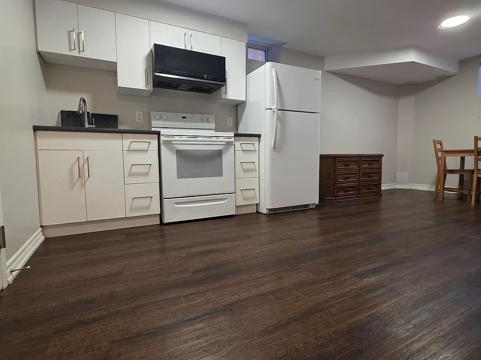 1209 Sandpiper Rd #BASEMENT