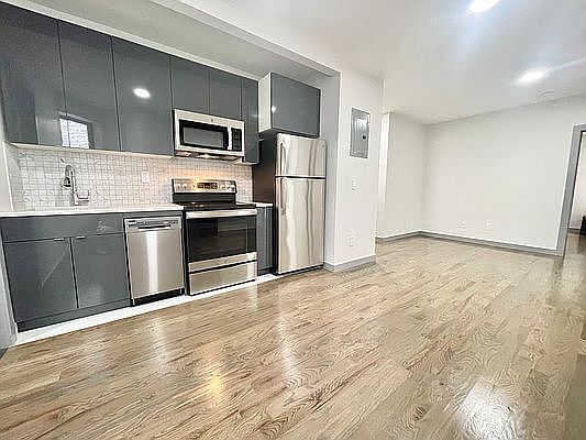 1st image of 544 W 157th St APT 31
