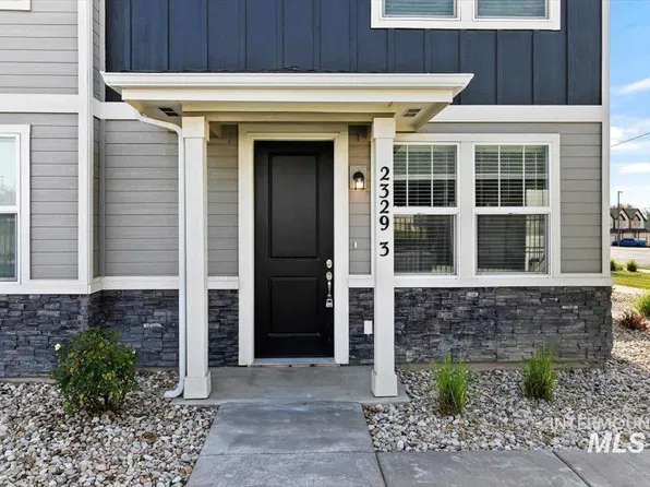 2329 E Spice Loop #3, Nampa, ID 83687