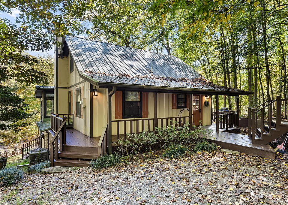 1st image of 309 Holly Cir