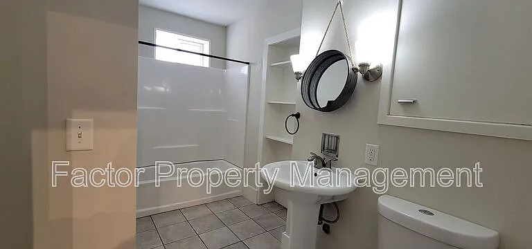 103 Lincoln St — Photo 14