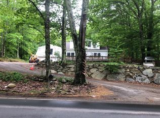 183 Amesbury Rd, Kensington, NH 03833