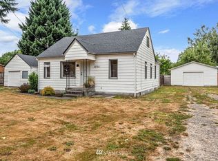 3256 Pine St, Longview, WA 98632