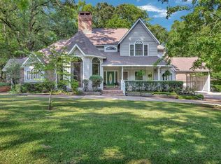 203 Carriage Dr, Lufkin, TX 75904