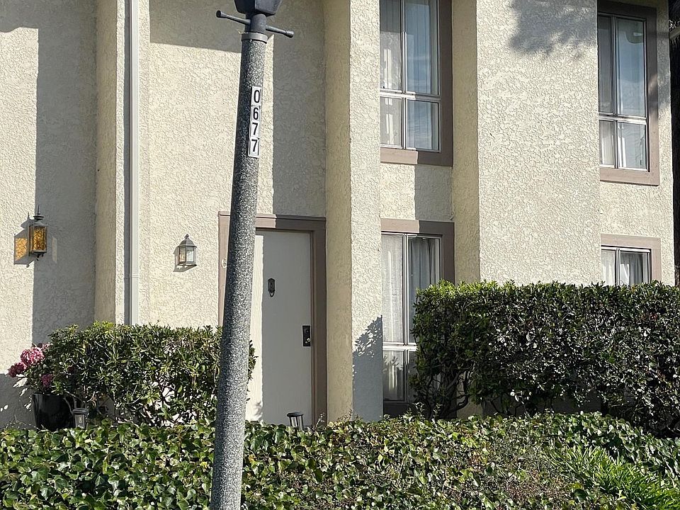 1st image of 61 Greenview Ln