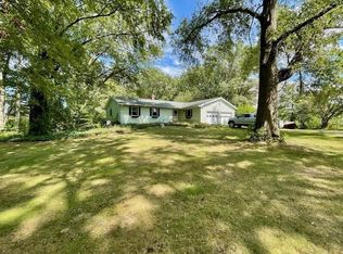 9384 Redwood Rd, Plymouth, IN 46563