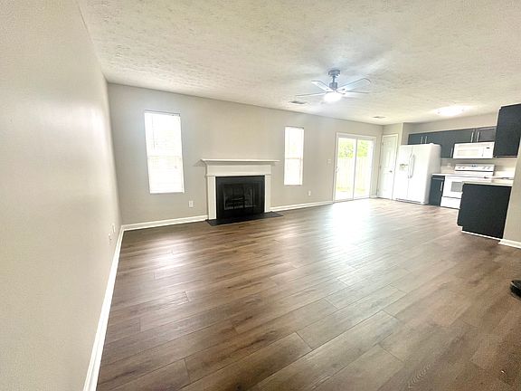 3rd image of 2045 Coriander Ln