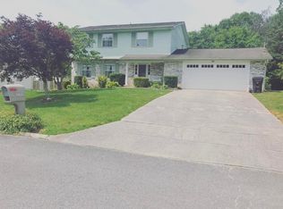 7403 Oxmoor Rd, Knoxville, TN 37931