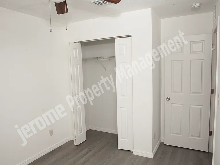 4032 11th St E — Photo 12