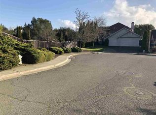 2734 Thomas Ct, Pinole, CA 94564