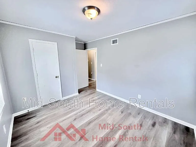 1730 Tahiti Ln — Photo 10