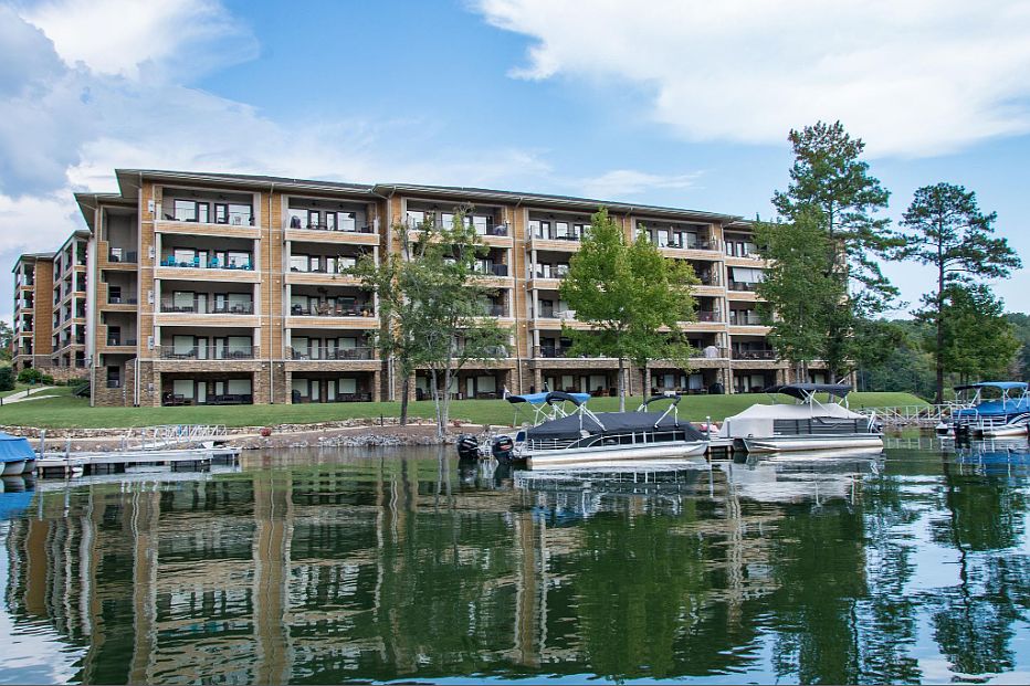1st image of 64 Stoneview Summit Ct Unit 5404