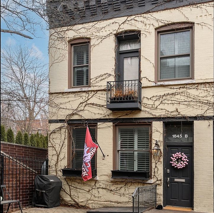 1st image of 1845 N Halsted St Rear B