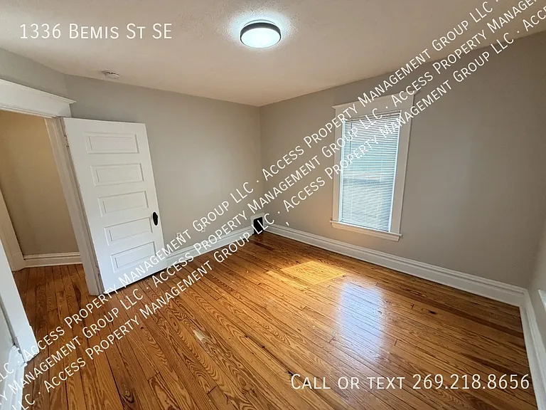 1336 Bemis St SE — Photo 21