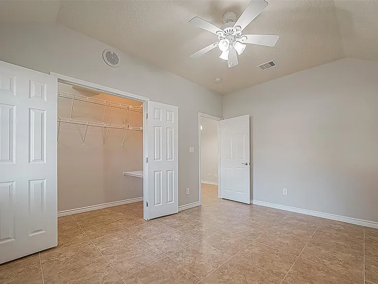 3103 Indian Mound Trl #2 — Photo 11
