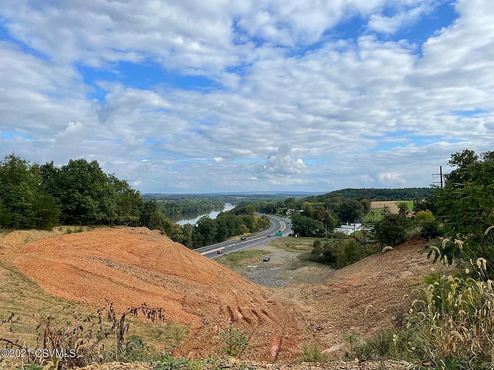 2nd image of N Hill Rd