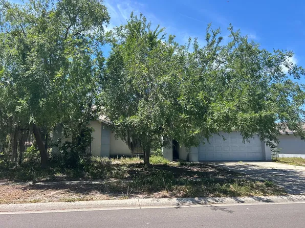 8835 Aruba Ln, Port Richey, FL 34668