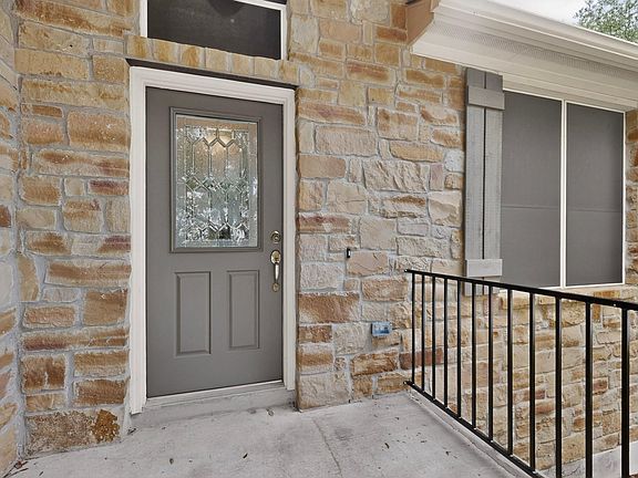 4th image of 178 Limestone Trl