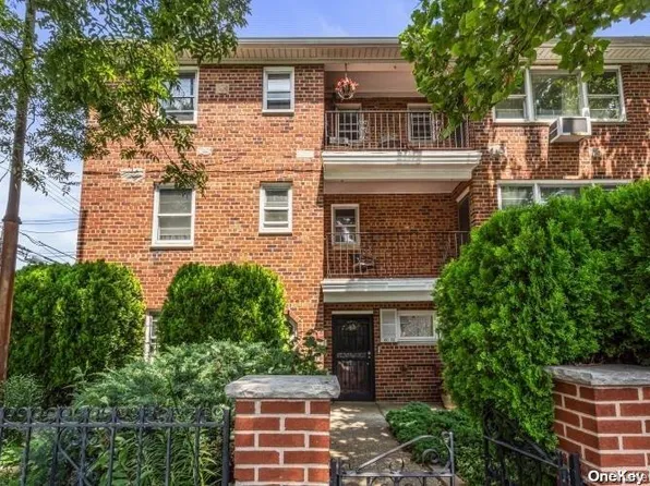 160-03 45th Avenue, Flushing, NY 11358