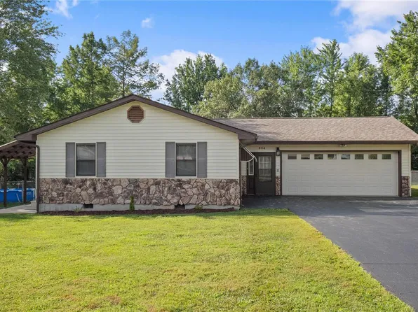 304 W McKee St, Desloge, MO 63601