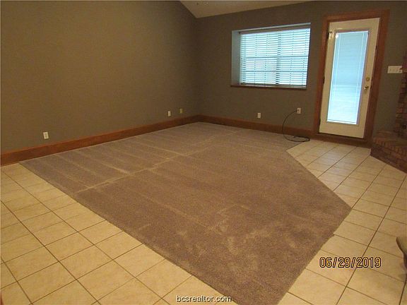 5th image of 2813 Arroyo Ct N