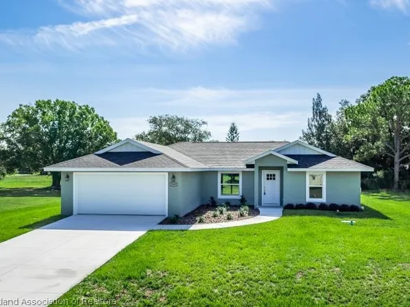 7609 Honeysuckle Dr, Sebring, FL 33876