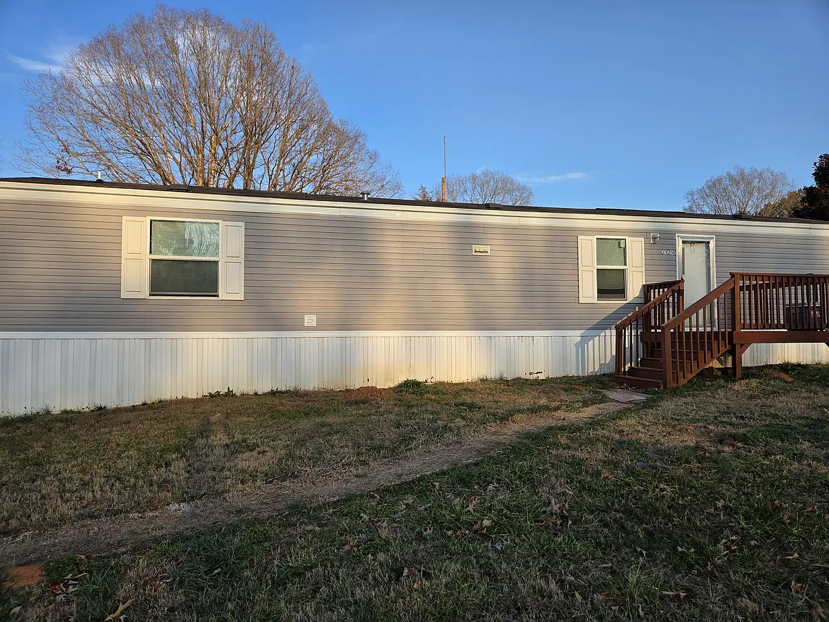 Building Photo - 2329 Rufus Ratchford Rd