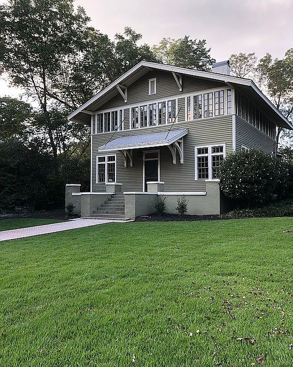 2nd image of 210 Milledge Cir