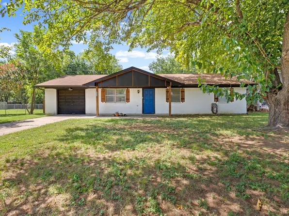 6204 Creek Crossing Rd, Alvarado, TX 76009