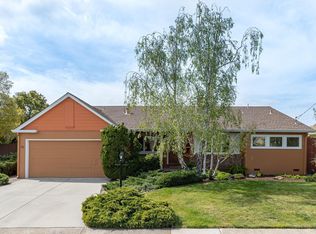 22 Foremast Cv, Corte Madera, CA 94925