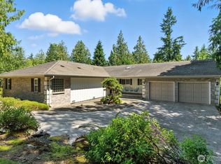 270 Pioneer Dr, Port Ludlow, WA