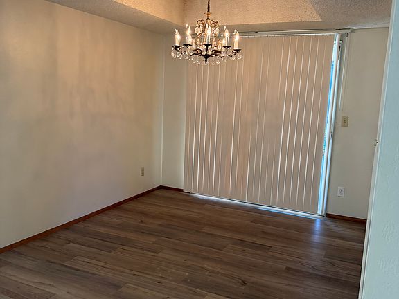 4th image of 7367 Farm Dale Way