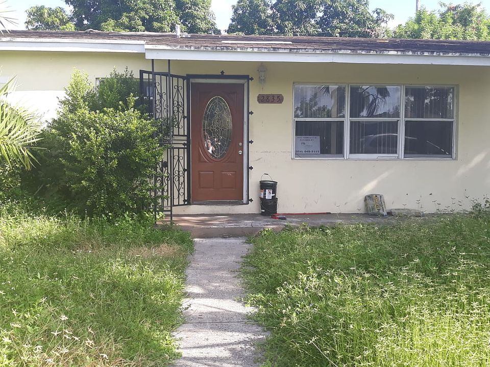 1st image of 2835 NW 163rd St