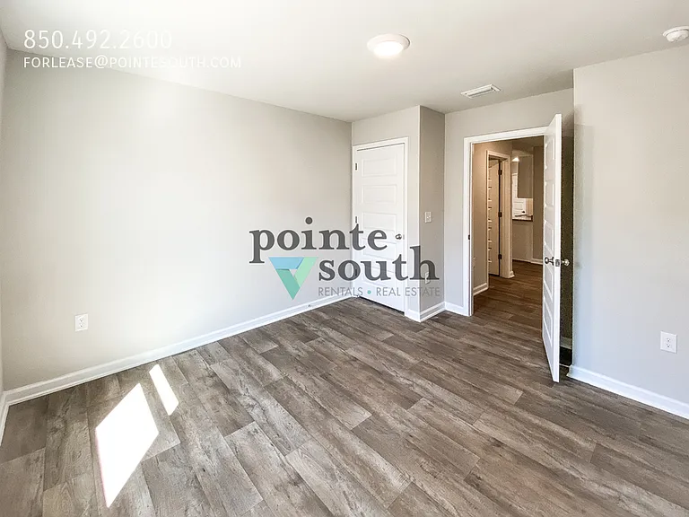 10641 Northern Dancer Ct — Photo 18