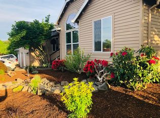 3226 SW Willow Pkwy, Gresham, OR 97080