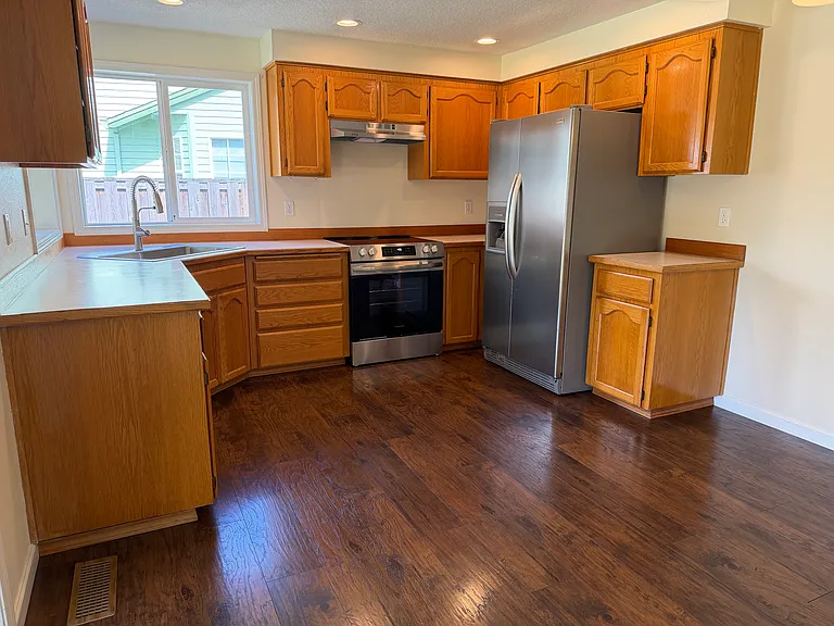 15665 SW Thrasher Way — Photo 4