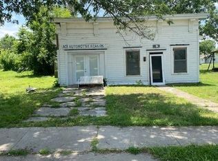 308 E Washington St, Arma, KS 66712