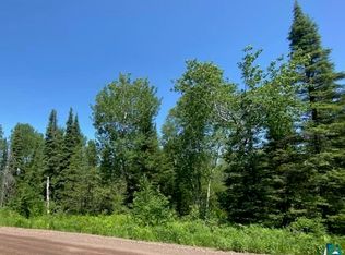 869 Forest Heights Rd, Knife River, MN 55609