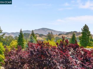 1549 Oakmont Dr APT 3, Walnut Creek, CA 94595