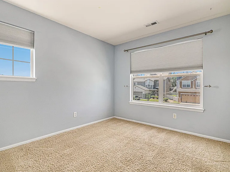 4230 Beautiful Cir — Photo 9