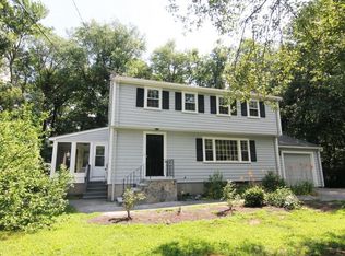 6 Gerard Ter, Lexington, MA 02421