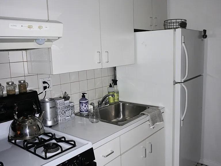 1521 Spruce St #203 — Photo 10