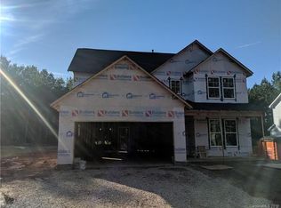 2605 Oakdale Creek Ln, Charlotte, NC 28216