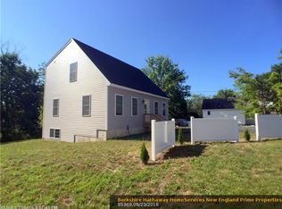 33 Maple St, Saco, ME 04072