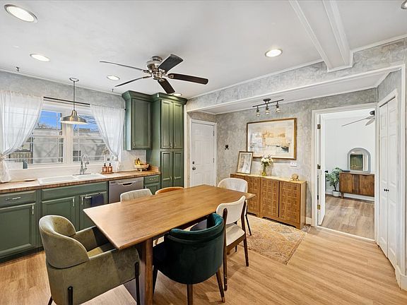 3rd image of 4707 River Dr