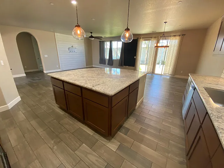 3200 N Glacier Way — Photo 9