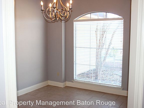 Separate Dining Room